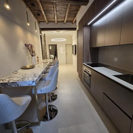 Di Lusso Vicino Piazza Navona Róma