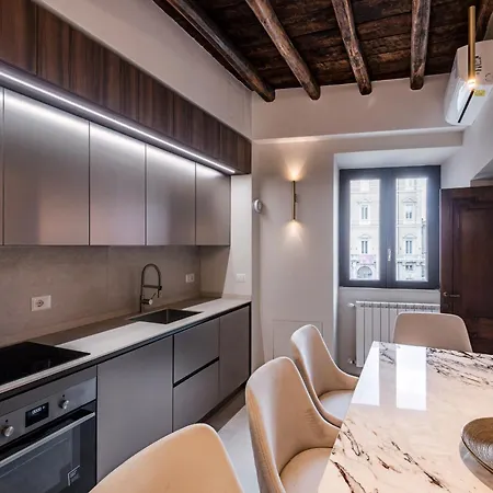 Di Lusso Vicino Piazza Navona Apartment