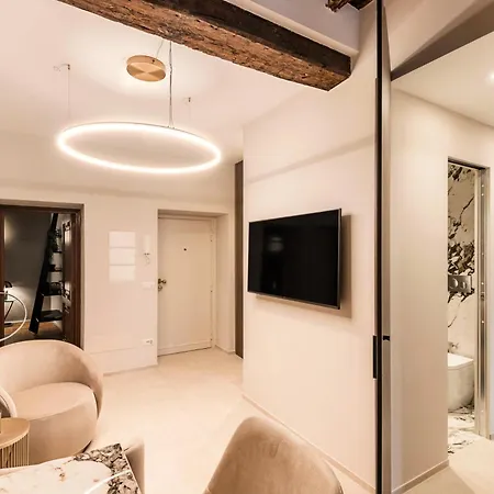 Di Lusso Vicino Piazza Navona Apartment Rom