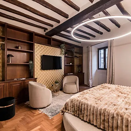 Apartment Di Lusso Vicino Piazza Navona Rom