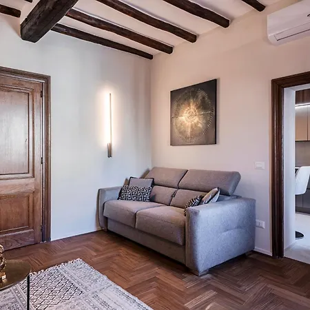 Di Lusso Vicino Piazza Navona Rom