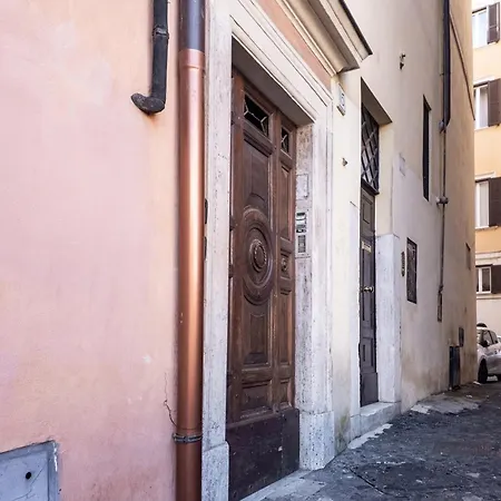 Di Lusso Vicino Piazza Navona Apartment *