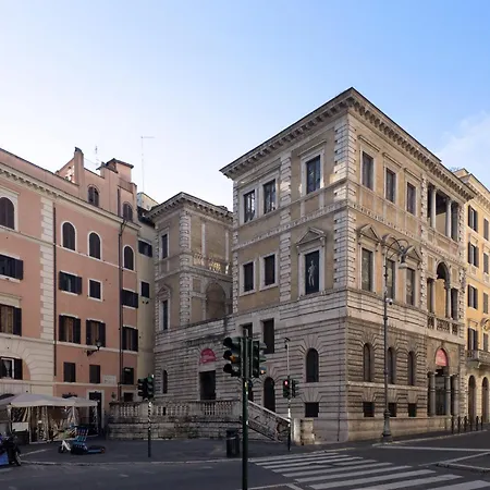 Di Lusso Vicino Piazza Navona Apartment
